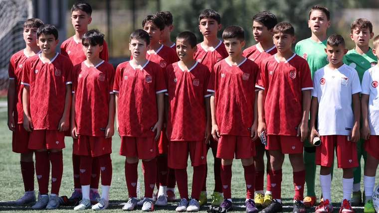 Sivasspor U12 Futbol Kupası Başladı: Genç Yetenekler Sivas'ta Ter Döküyor