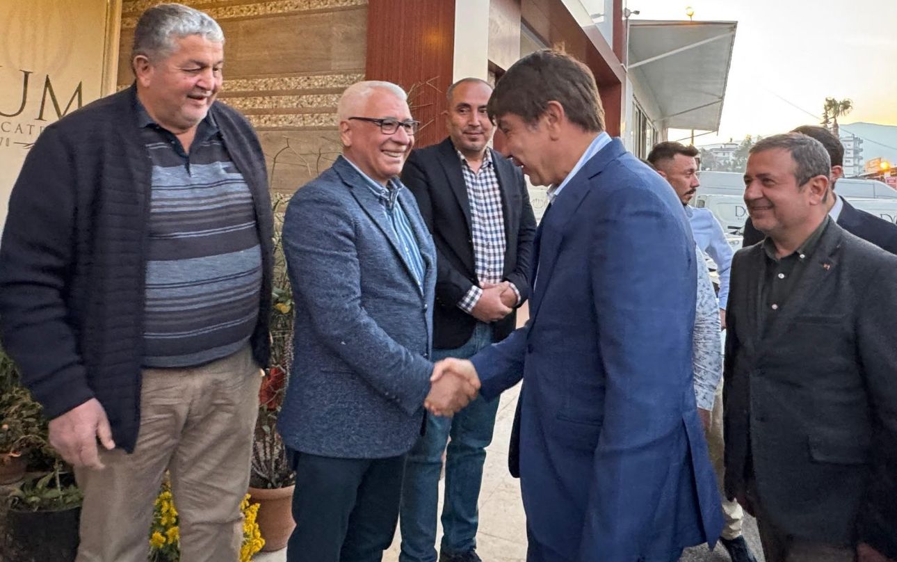 AK Parti MKYK Üyesi Menderes Türel’e Kumluca’da sevgi seli - Birlik Haber Ajansı
