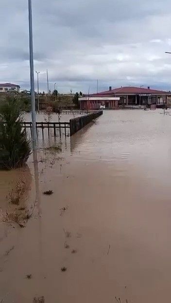 Sivas’ta kuvvetli sağanak maddi hasara yol açtı