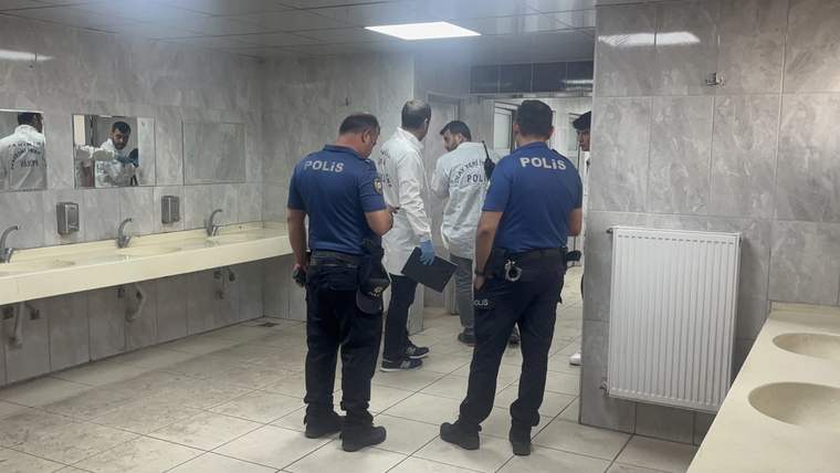 Sivas’ta Cami Şadırvanında Baygın Bulunan Şahıs Kurtarılamadı