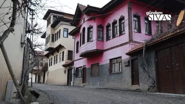 Divriği, Tarihi Konaklarıyla Göz Kamaştırıyor