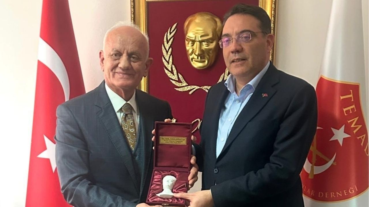 Yankı Bağcıoğlu’ndan Eskişehir TEMAD şubesi ziyareti - Birlik Haber Ajansı