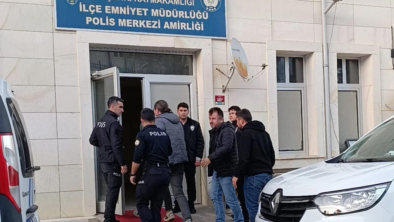 Artvin’de Markete Silahlı Saldırı Düzenleyen 2’si Eski Polis 3 Şüpheli Sivas’ta Yakalandı