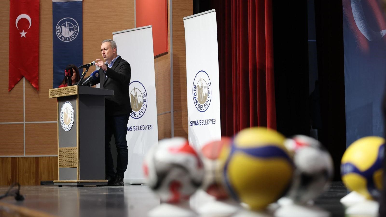 Sivas’ta 39 Amatör Spor Kulübüne 6,2 Milyon TL Destek