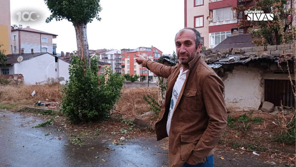 Sivas'a Yıldırım Düştü, Bir Kişi Hastaneye Kaldırıldı