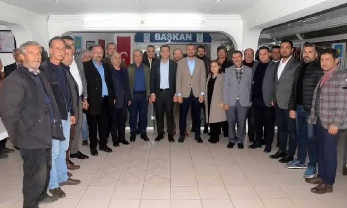 Ak Parti Serik İl Teşkilatından İyi Parti’ye ziyaret - Birlik Haber Ajansı