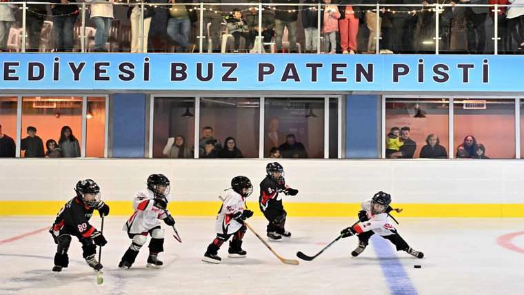 Akdeniz’in ilk ve tek doğal buz pisti yeniden açıldı - Birlik Haber Ajansı