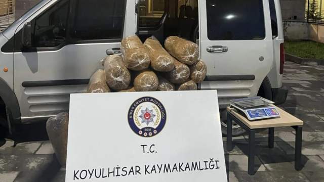 Sivas’ta Kaçak Tütün Operasyonu: 186 Kilogram Tütün Ele Geçirildi