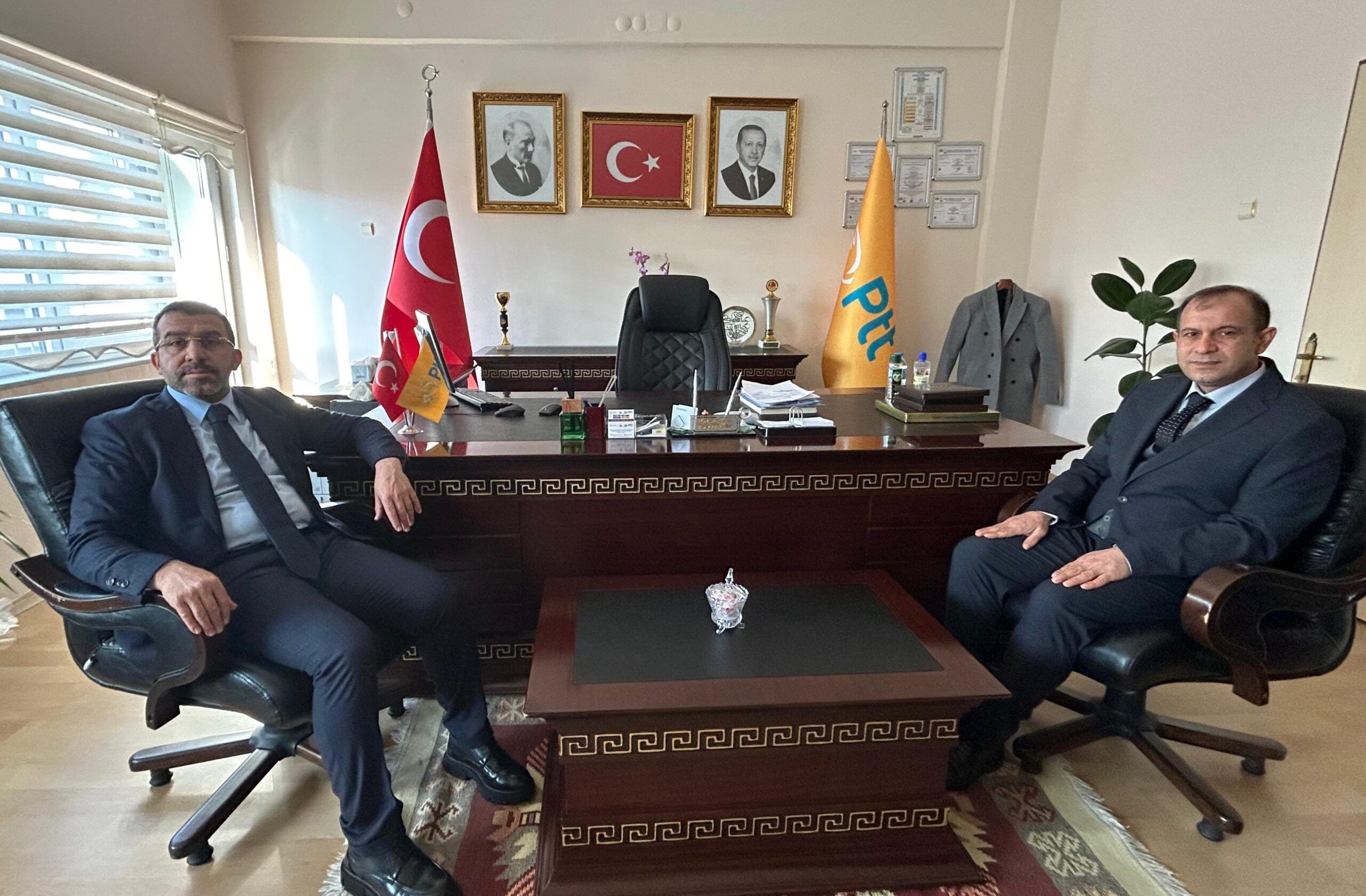 AK Parti Kars Milletvekili Adem Çalkın'dan PTT Müdürü Hakan Tan'a ziyaret - Birlik Haber Ajansı