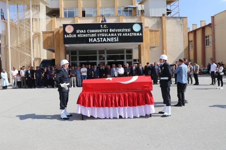 Sivas’ta Trafik Kazasında Hayatını Kaybeden Karaömeroğlu Son Yolculuğuna Uğurlandı