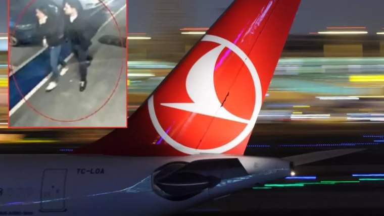 Bir Türk Hava Yolları uçağının kuyruk kısmı ve arka planda hareket eden insanlar görünüyor.