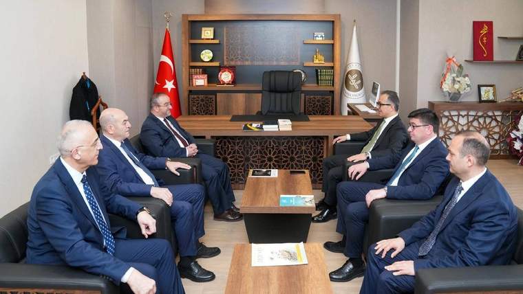 Azerbaycan Devlet Komitesi Başkanından Kars Müftülüğüne ziyaret - Birlik Haber Ajansı
