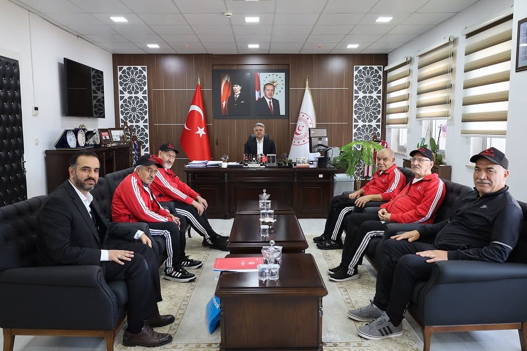 Sivas Huzurevi Bocce Takımı'ndan İl Müdürlüğü'ne Anlamlı Ziyaret