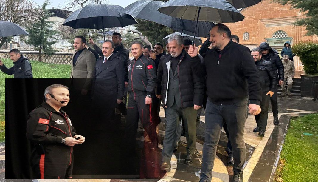 Türkiye'nin ilk astronotu Alper Gezeravcı, Siirt'te öğrencilerle buluştu - Birlik Haber Ajansı