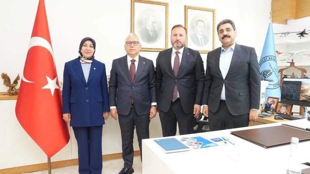 Sivas’ın Yeni Pist Çalışmaları Ankara’da Görüşüldü