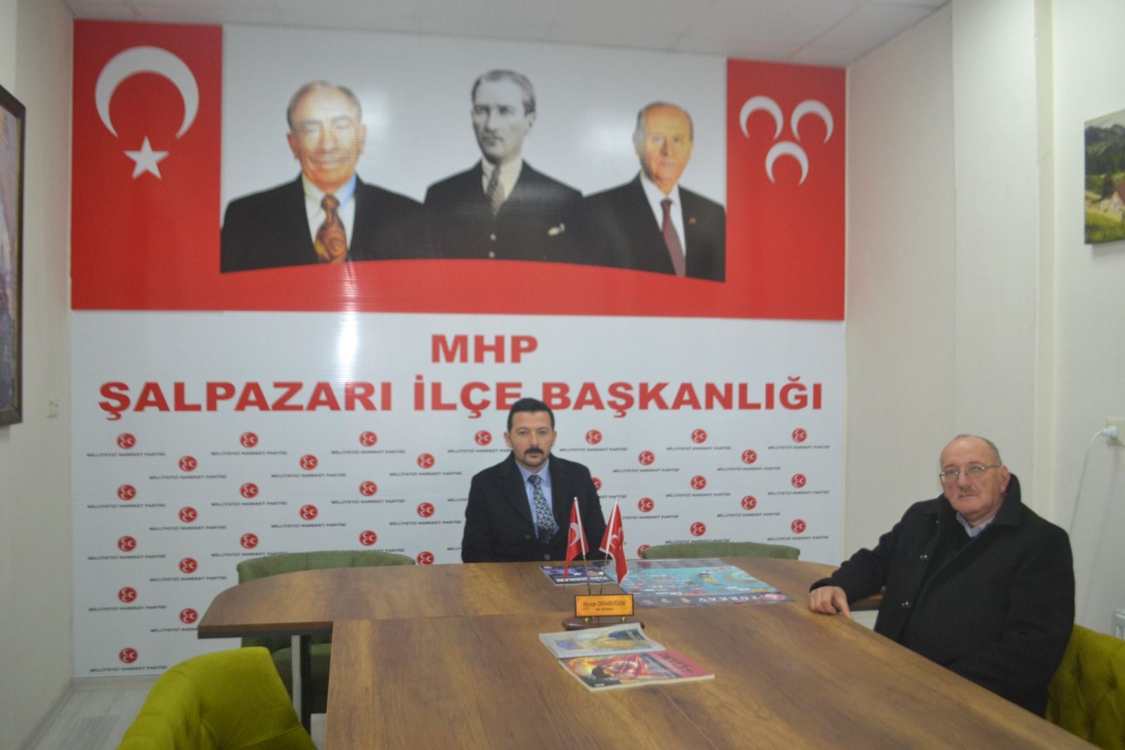 BHA muhabirinden MHP'li başkan Recep Demirtürk'e hayırlı olsun ziyareti - Birlik Haber Ajansı