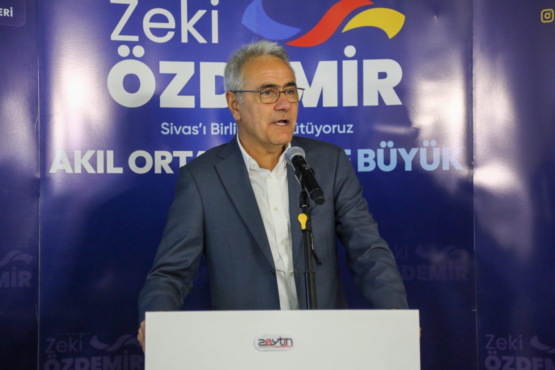 Zeki Özdemir Gürün’de Esnafla Buluştu, Projelerini Anlattı