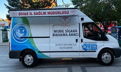 Mobil Sigara Bırakma Aracı Sivas'ta Vatandaşlarla Buluştu