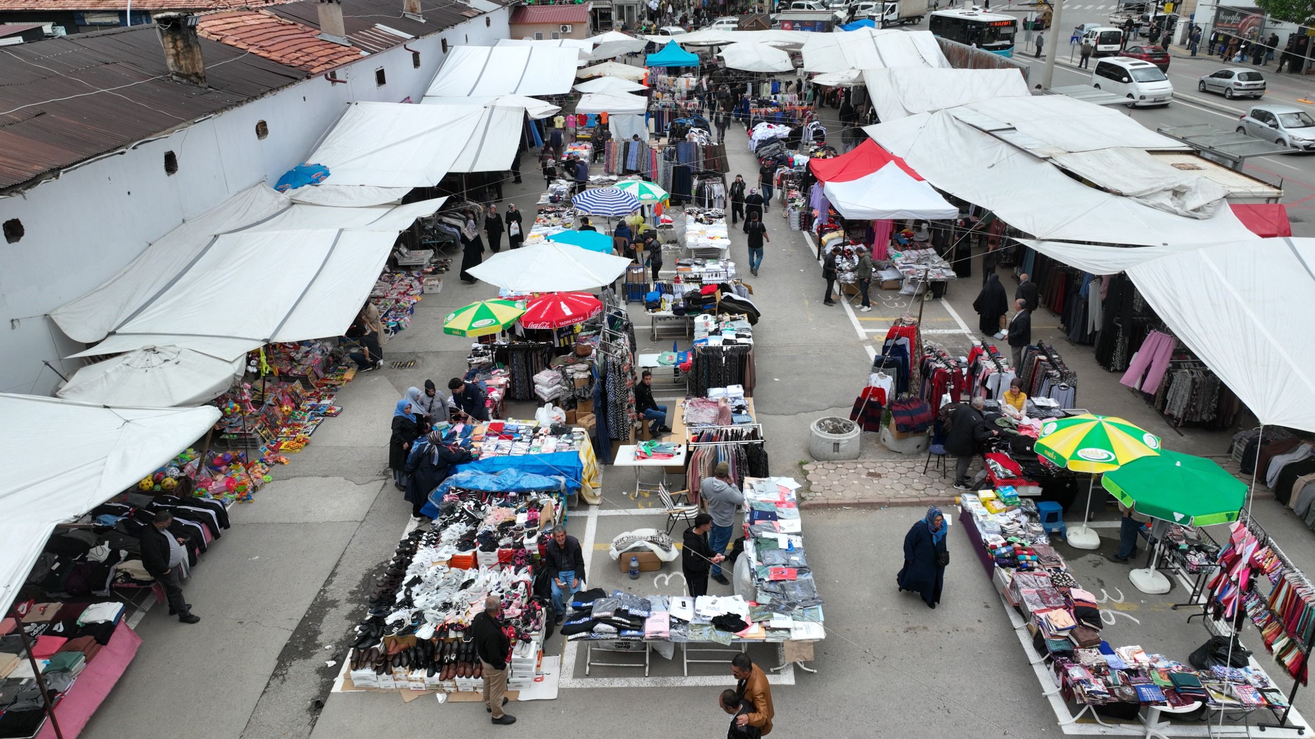 Sivas’ta Ramazan Bayram Pazarı İçin Geri Sayım: Başvurular Başlıyor, Esnafa 4 Günlük Satış Fırsatı