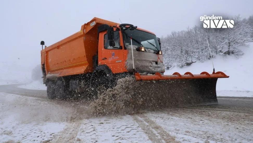 Sivas'ta 158 Yol Ulaşıma Kapalı