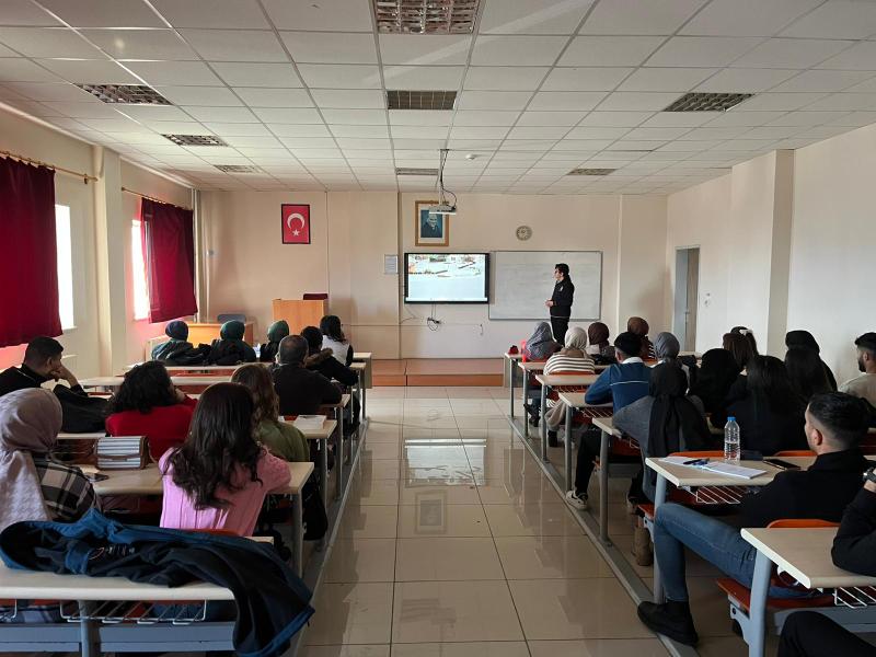 Kars'ta 'Esirler Annesi Meryem Atmaca' hakkında genç nesiller bilgilendiriliyor - Birlik Haber Ajansı