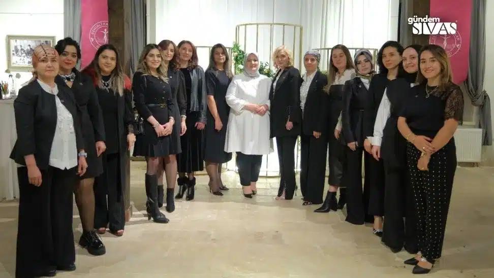 Şehirli Kadınlar Derneği, Sivas'a Işık Tutuyor