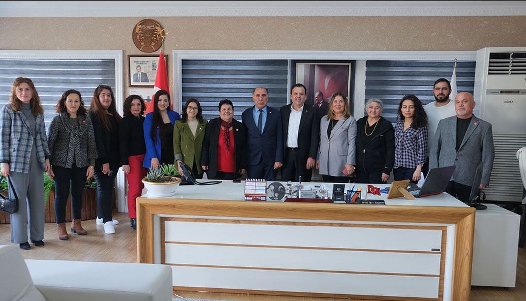 CHP Kemer ilçe yönetiminden Başkan Vekili Semih Top’a ziyaret - Birlik Haber Ajansı