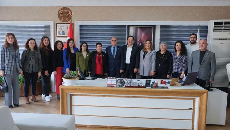 CHP Kemer ilçe yönetiminden Başkan Vekili Semih Top’a ziyaret - Birlik Haber Ajansı