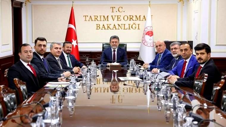 AK Parti'li Başkan Mehmet Aydemir'den Ankara çıkarması