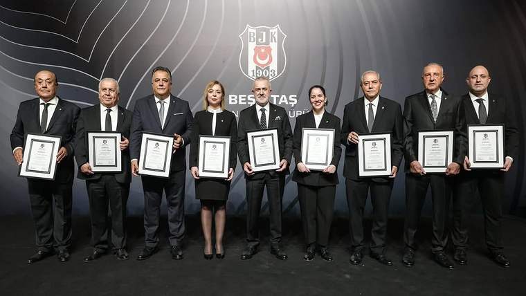 Beşiktaş'ta Yeni Divan Başkanlık Kurulu Görevine Başladı