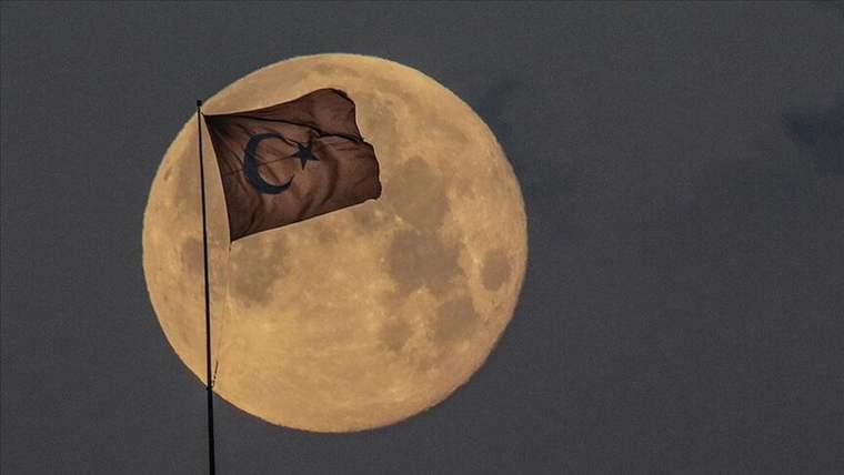 Türkiye’nin uzayda yeni stratejisi: Ay’a dokunan ekonomi hedefi! - Birlik Haber Ajansı