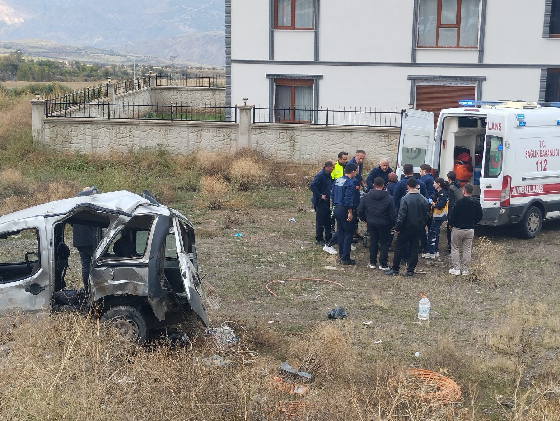 1 kişi öldü, 2’si ağır 4 yaralı: Sivas’ta kaza