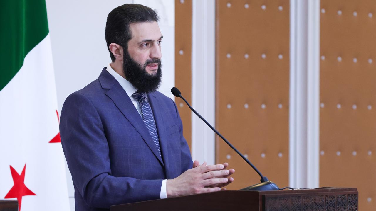 Suriye Cumhurbaşkanı Şara’dan mezhepçiliğe karşı birlik çağrısı - Birlik Haber Ajansı