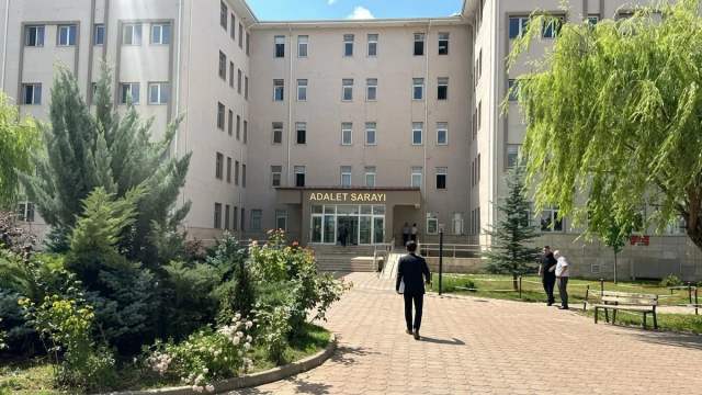 Sivas Adliyesinden KPSS'siz Tercüman Başvuru İlanı