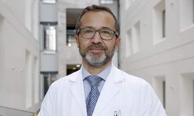 Çocuklarda Omuz ve Sırt Asimetrisine Dikkat: Skolyozun İlk İşaretleri Sessizce İlerleyebilir