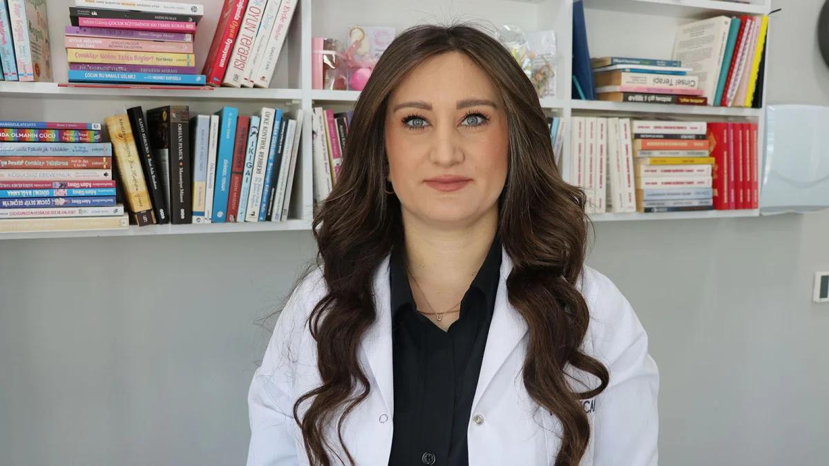Uzman Psikologdan Yapay Zeka Uyarısı: Dikkati Zayıflatabilir!