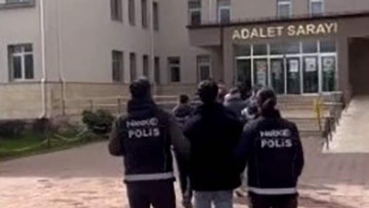 Sivas Uyuşturucu Operasyonunda 8 Kişi Tutuklandı
