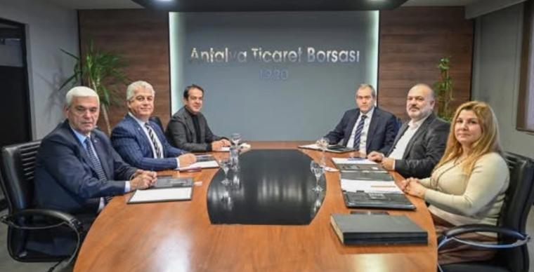 Batı Akdeniz iki ayda 450 milyon dolar ihracat yaptı - Birlik Haber Ajansı