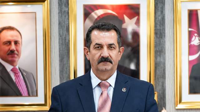 Hakan Sezerer: “30 Ağustos, Türk’ün Bağımsızlık Ateşidir”