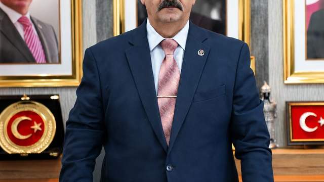 Hakan Sezerer: “30 Ağustos, Türk’ün Bağımsızlık Ateşidir”