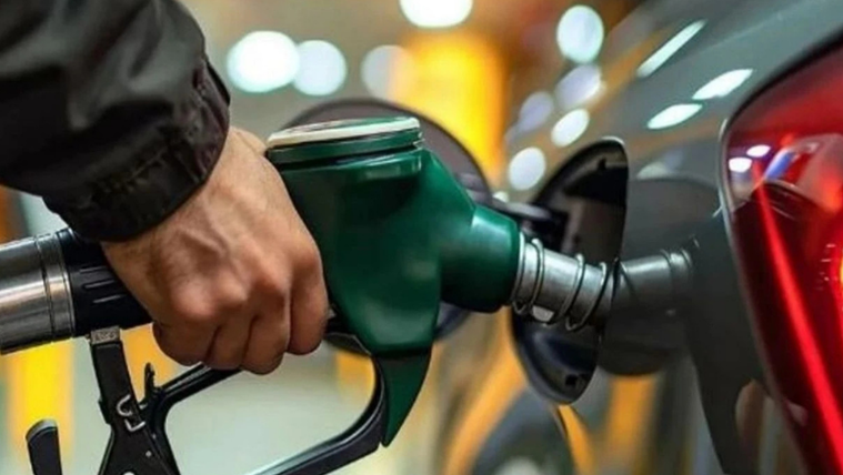Akaryakıt fiyatlarında yeni düzenleme: benzine indirim