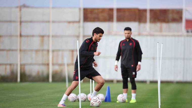 5 günlük iznin ardından Sivasspor sahaya döndü