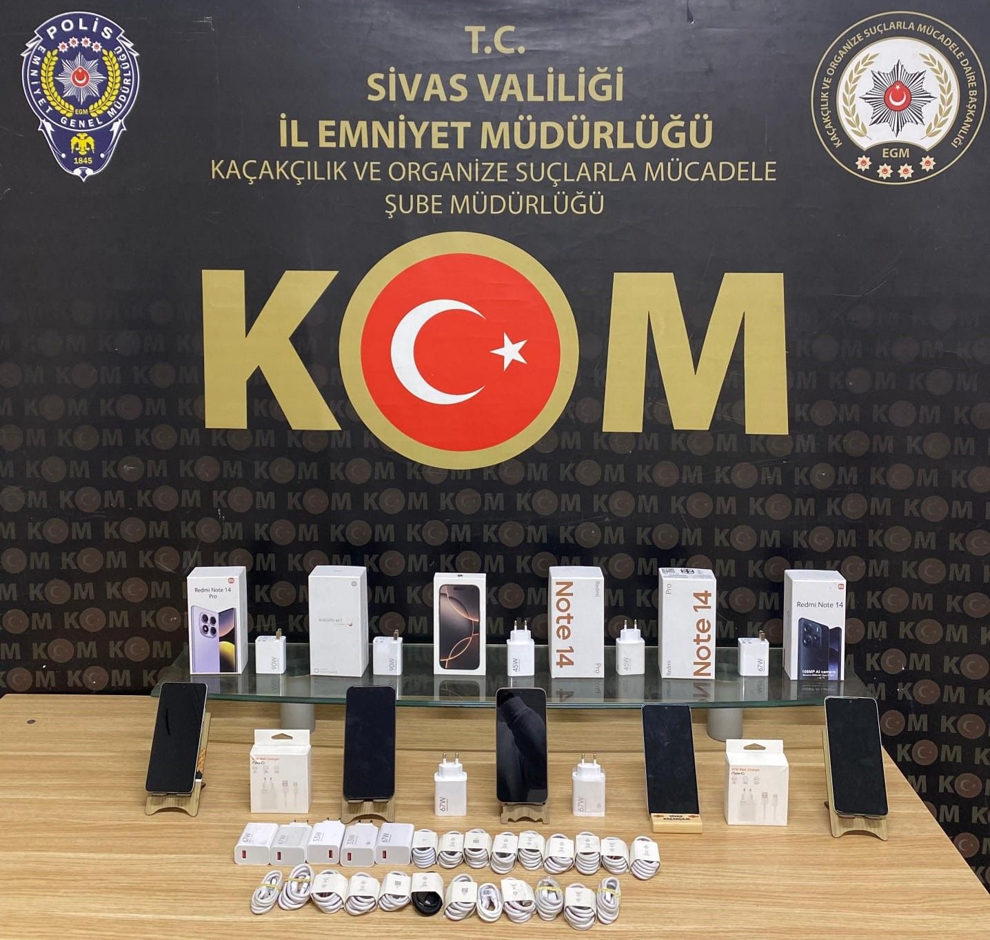 Sivas'ta Büyük Kaçakçılık Operasyonu!