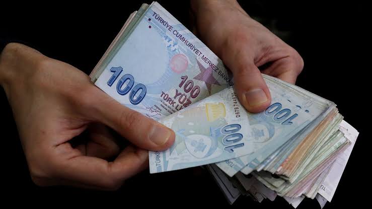 SGK'dan Milyonlarca Emekliyi İlgilendiren Kesinti Düzenlemesi!