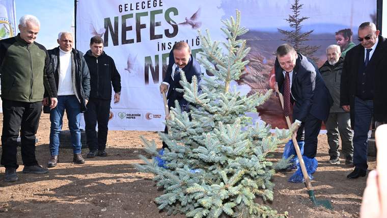 Isparta’da 9 bin fidan toprakla buluştu