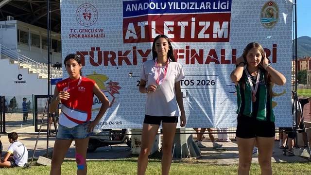 Sivaslı atlet Türkiye şampiyonu oldu
