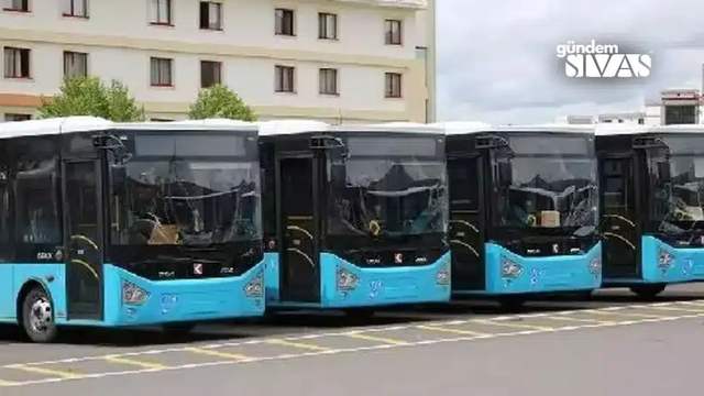 Vatandaşlar Halk Otobüslerinden Şikayetçi
