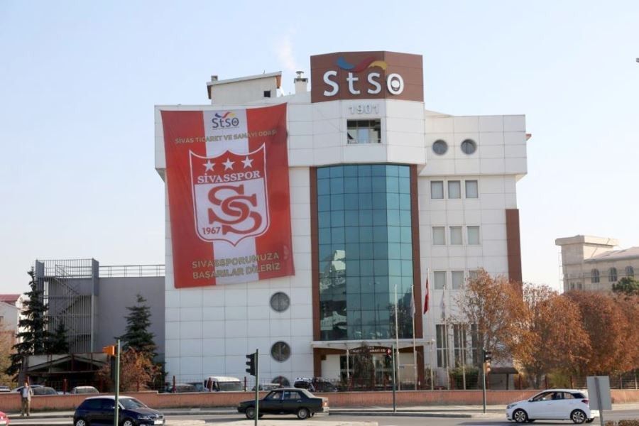 ESTAŞ, Sivas Sanayisinin Gücünü Türkiye'ye Gösterdi: Bayraktar TB2'ye Kam Mili Üretiyor
