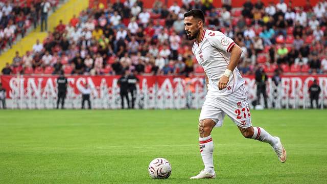 Sivasspor ilk deplasman sınavında sınıfta kaldı!