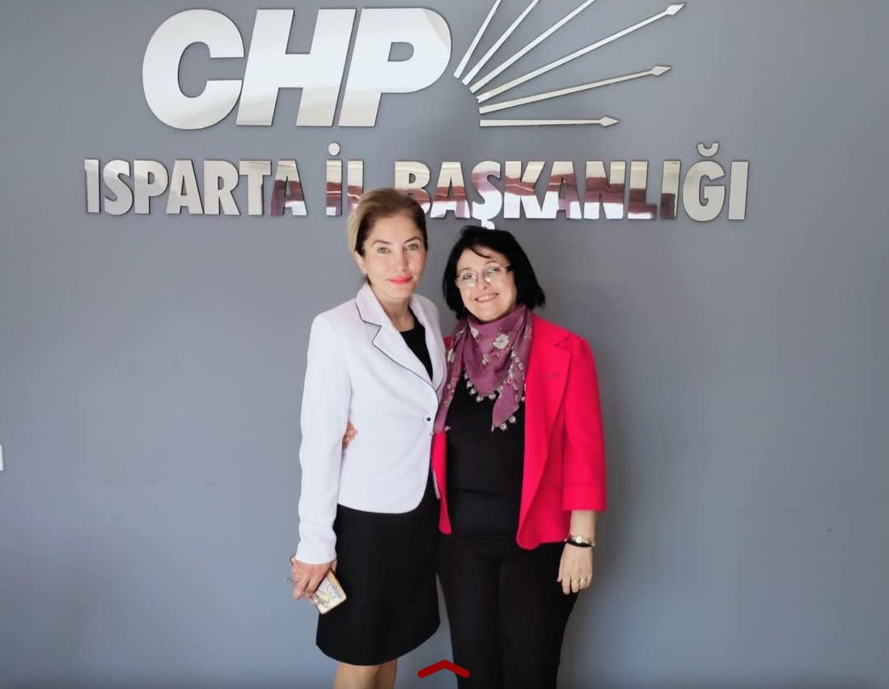 CHP Isparta Kongresinde kadın aday Yıldırım’a yönelik nefret diline tepki - Birlik Haber Ajansı